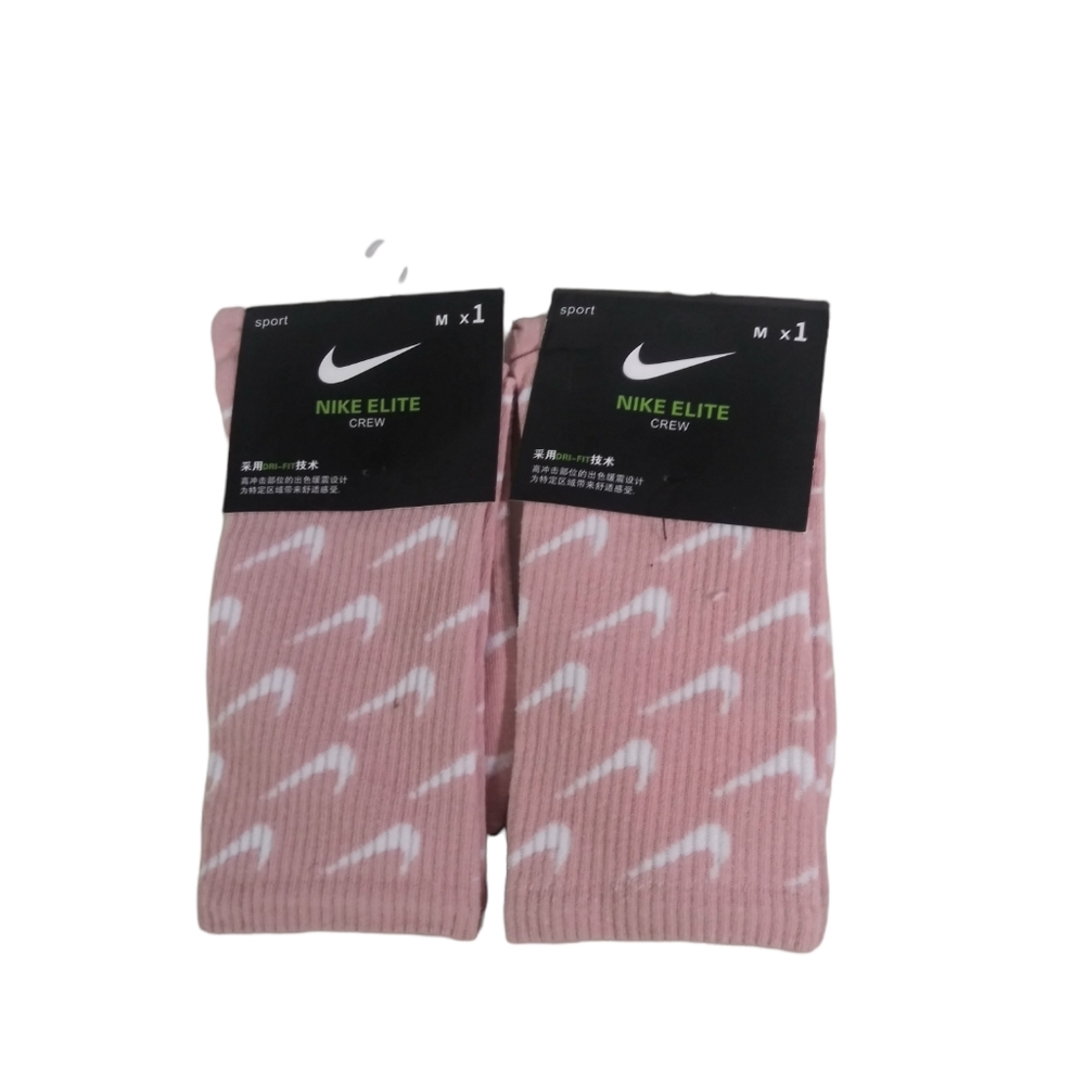 2 for 18 fashionable socks
